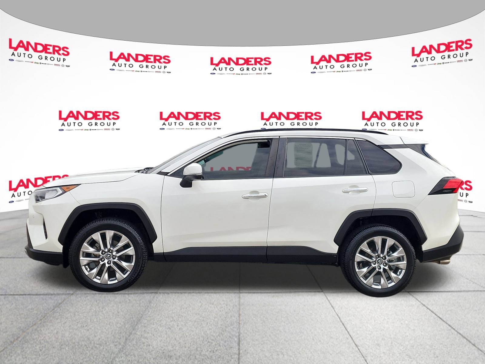 Used 2019 Toyota RAV4 Limited image 6