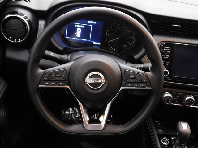 Used 2024 Nissan Kicks SV image 27