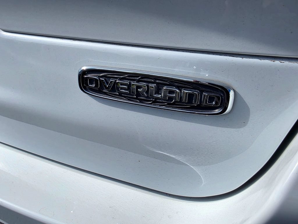 Used 2023 Jeep Grand Cherokee L Overland AWD/4WD image 6