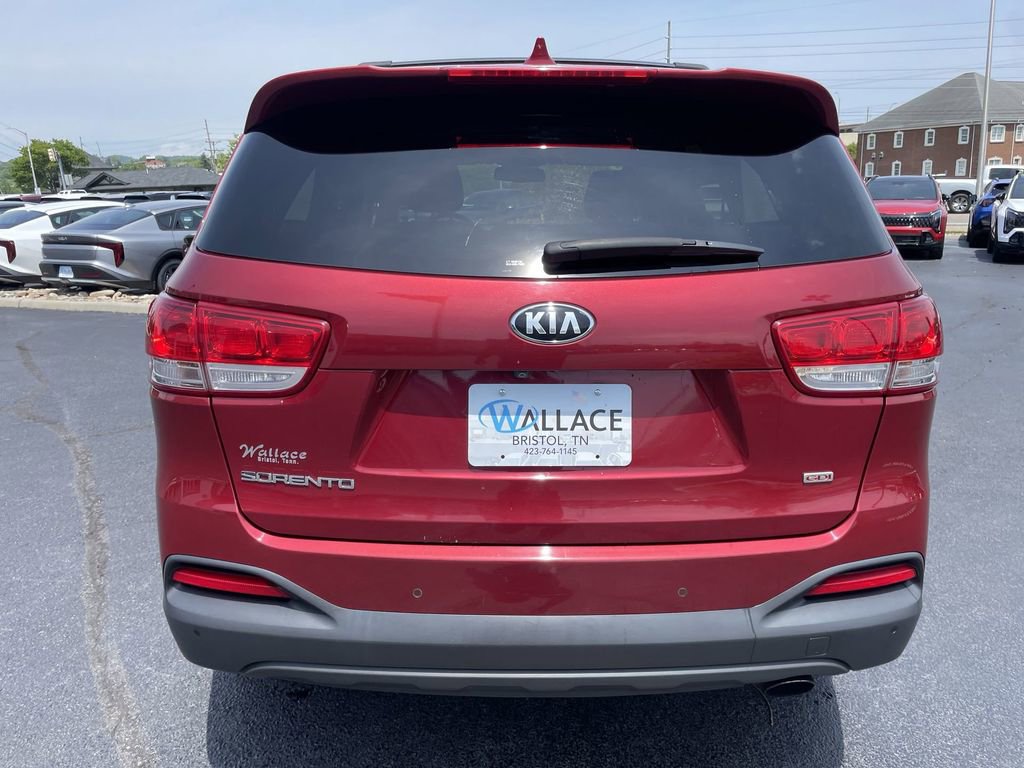 Used 2016 Kia Sorento FWD w/ LX Convenience Package image 5