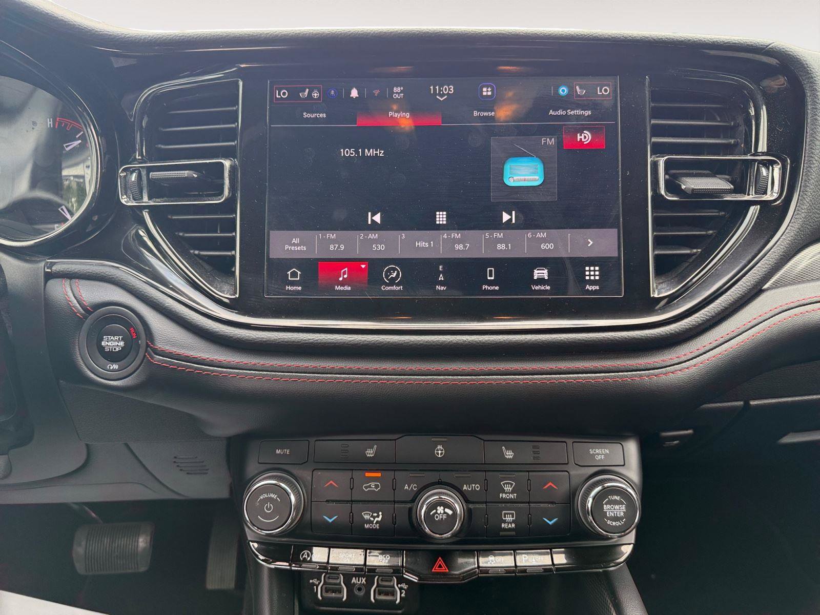 Used 2025 Dodge Durango GT AWD/4WD image 14