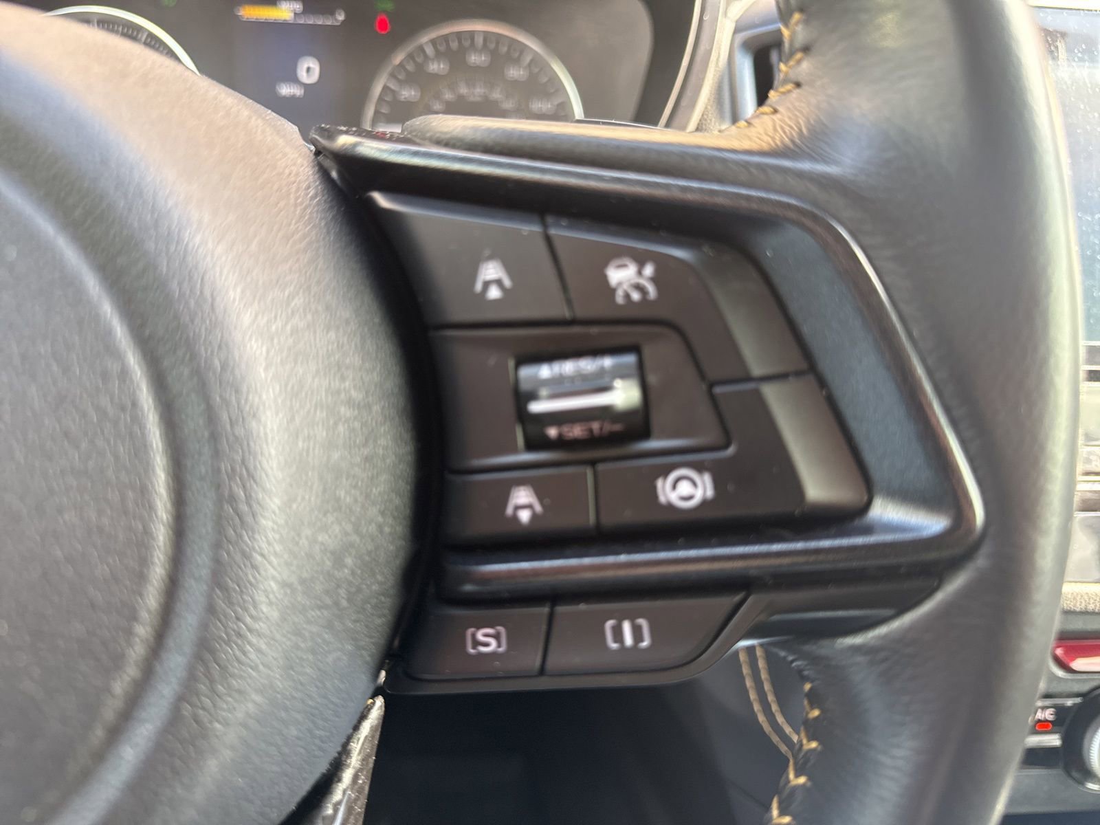 Used 2021 Subaru Crosstrek 2.5i Sport w/ Moonroof Package image 21