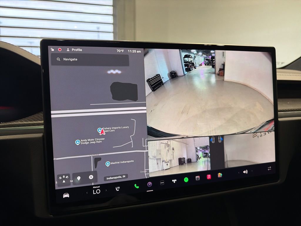 Used 2022 Tesla Model X Plaid image 18