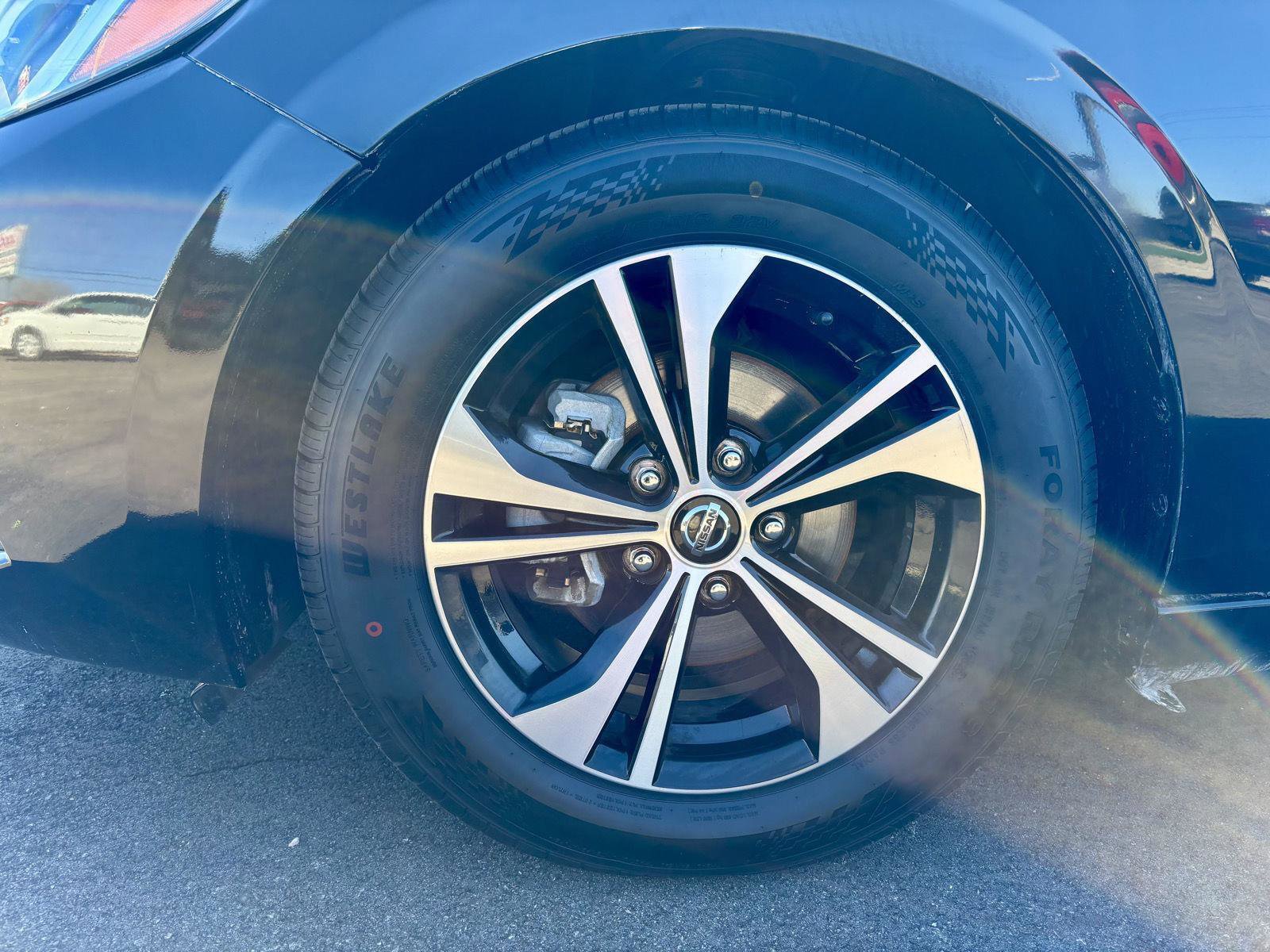 Used 2021 Nissan Sentra SV image 22