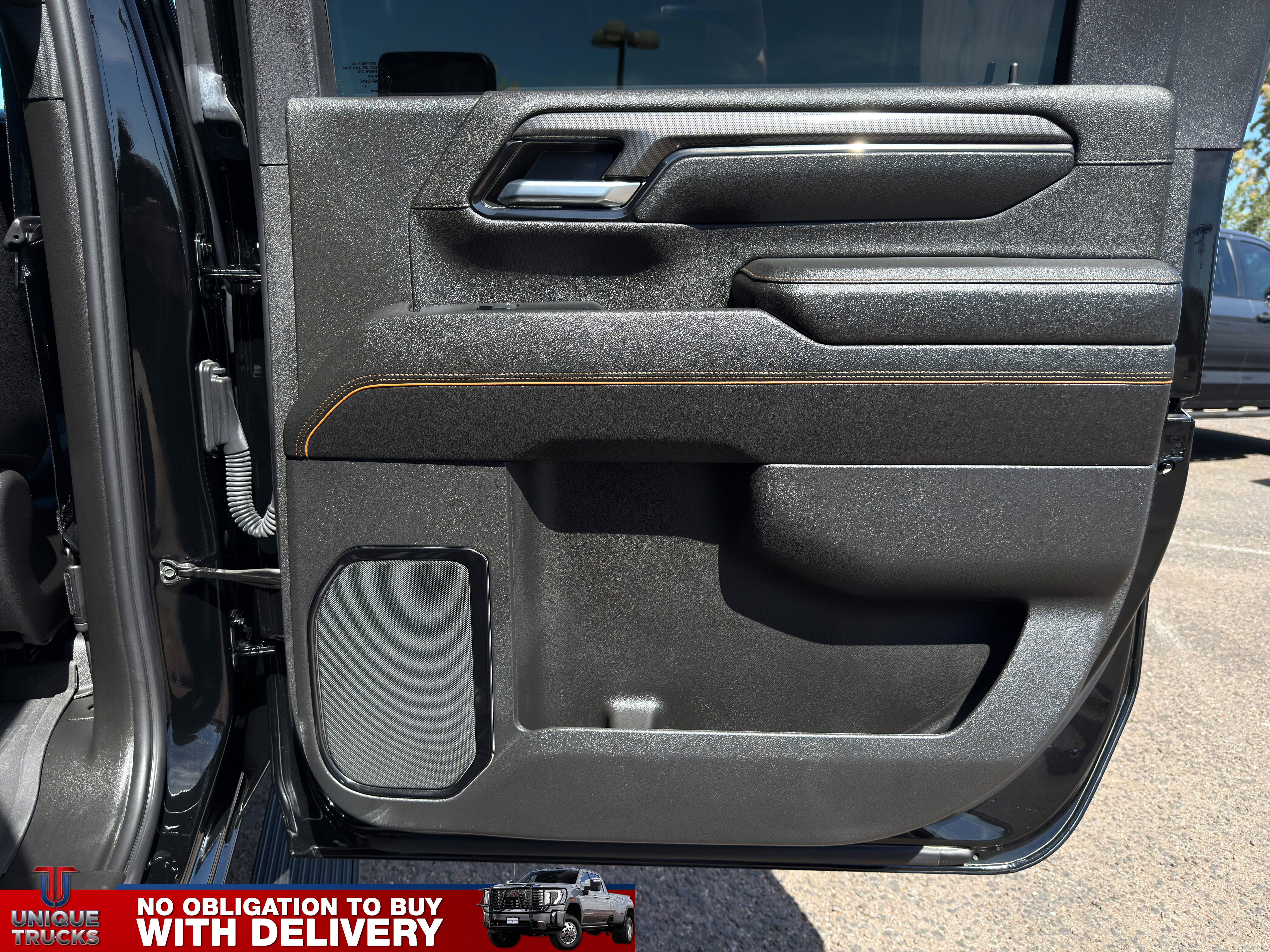 Used 2024 GMC Sierra 2500 AT4 w/ AT4 Premium Plus Package AWD/4WD image 24