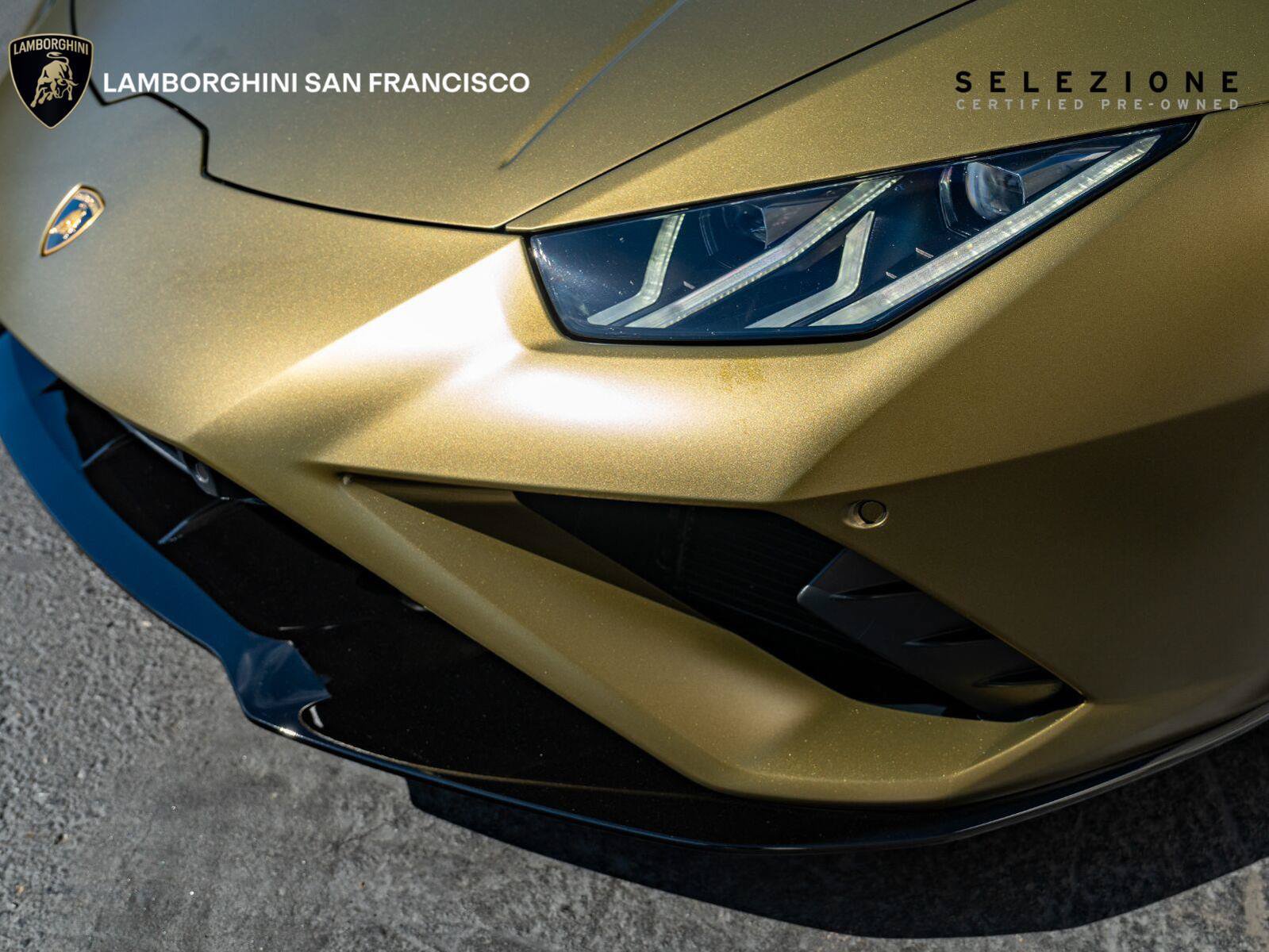 Used 2023 Lamborghini Huracan EVO RWD image 21