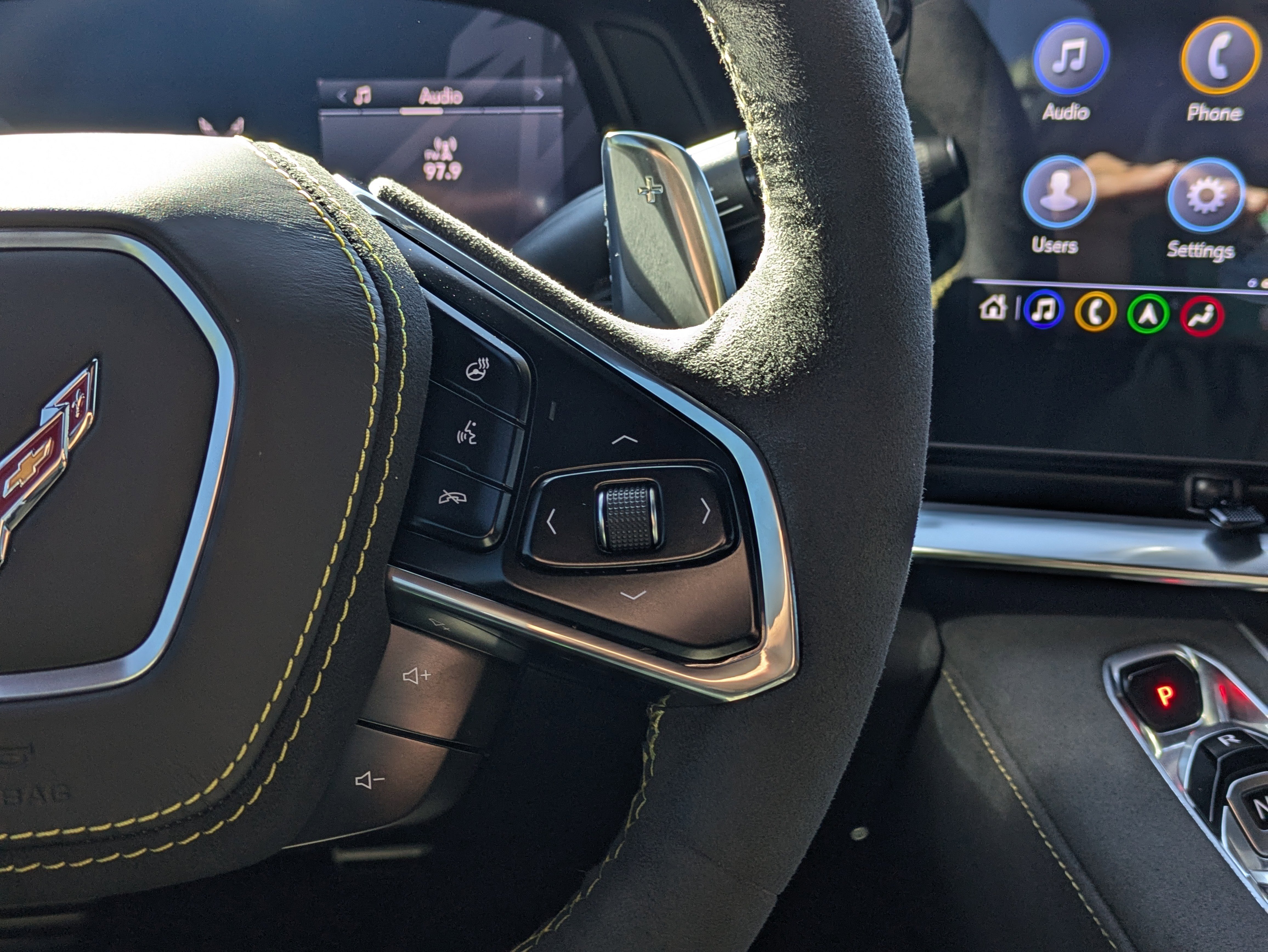 Used 2021 Chevrolet Corvette Stingray Premium Cpe w/ Z51 Performance Package image 26