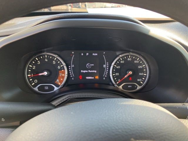 Certified 2023 Jeep Renegade Latitude image 9