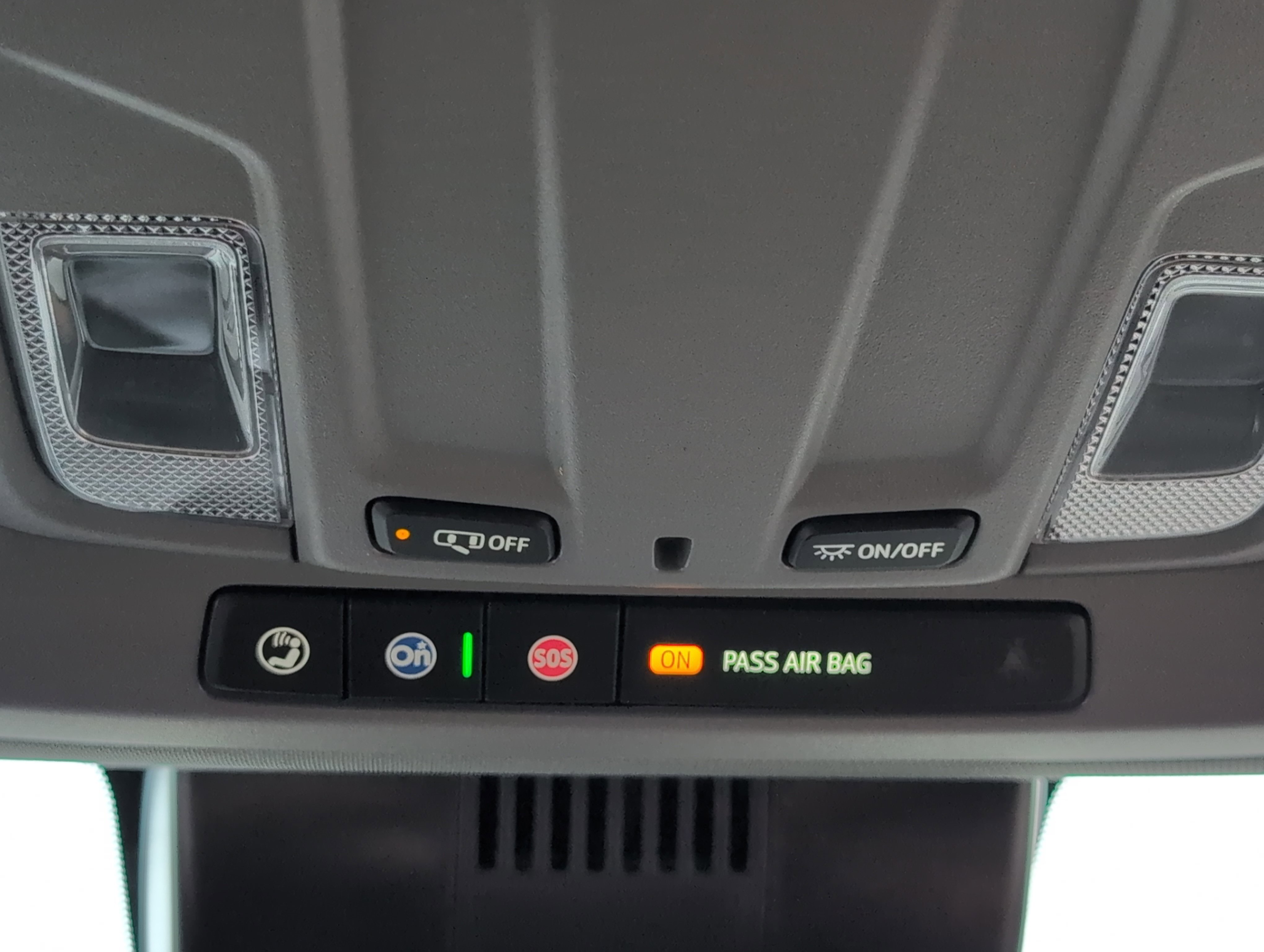 Used 2024 Chevrolet Silverado 1500 Custom image 14