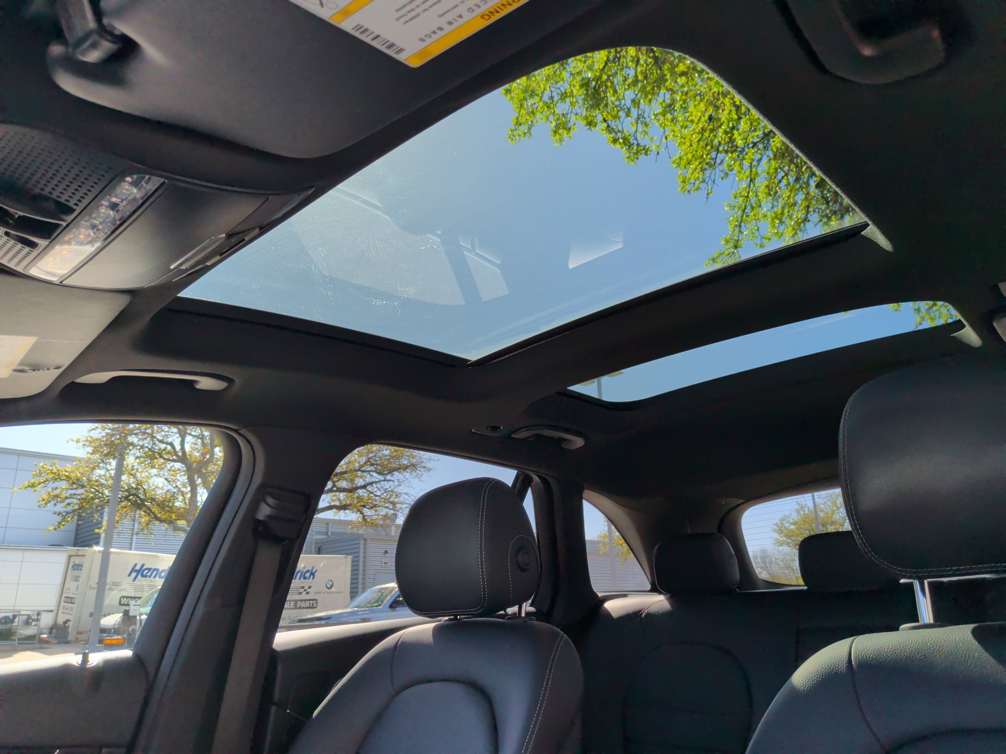 Used 2018 Mercedes-Benz GLC 300 image 27