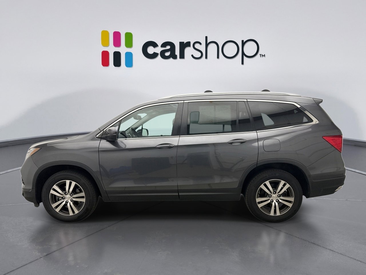 Used 2017 Honda Pilot EX-L image 2