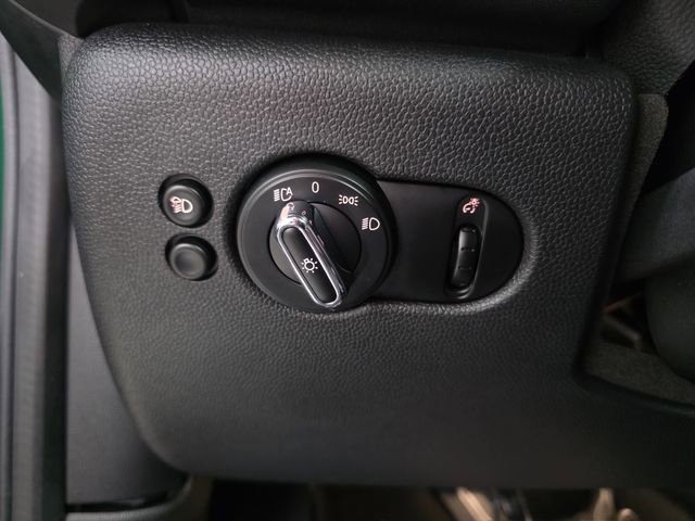 Used 2022 MINI Cooper S image 23