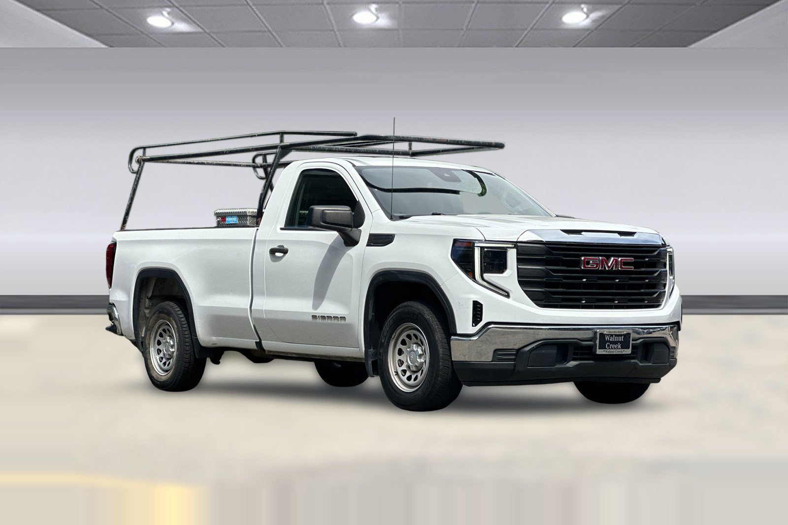 Used 2022 GMC Sierra 1500 Pro w/ Convenience Package RWD image 7