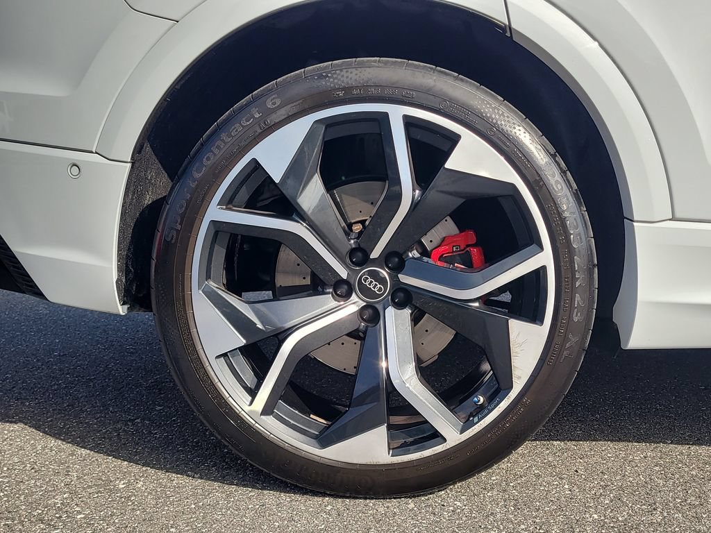 Used 2022 Audi RS Q8 AWD/4WD image 6