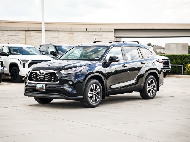 New 2026 Toyota Highlander XLE AWD/4WD image 7
