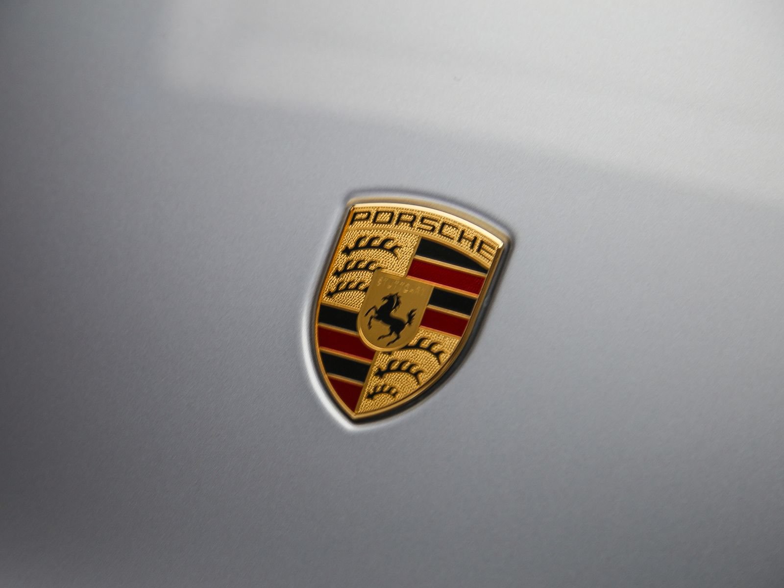 Certified 2026 Porsche Macan AWD/4WD image 12