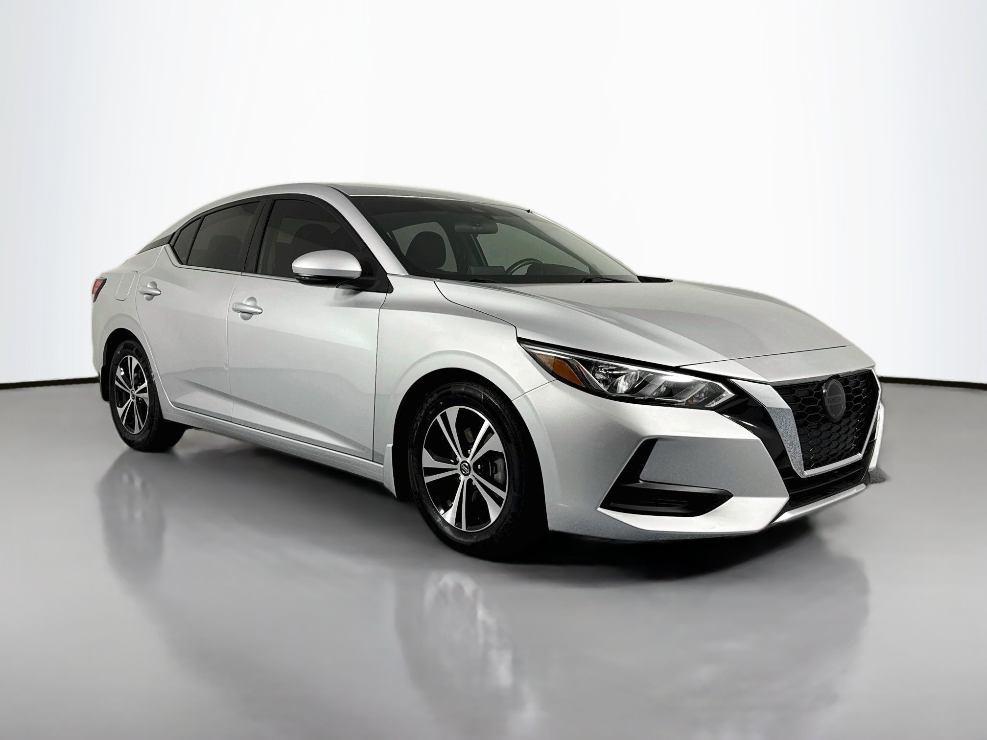 Used 2020 Nissan Sentra SV w/ Lighting Package FWD image 3