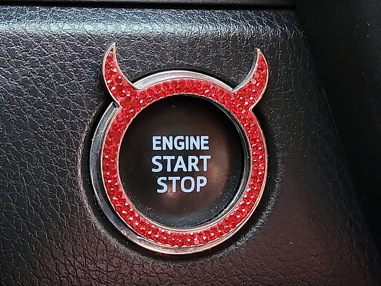 Used 2023 Toyota Camry XSE w/ Navigation Package image 17