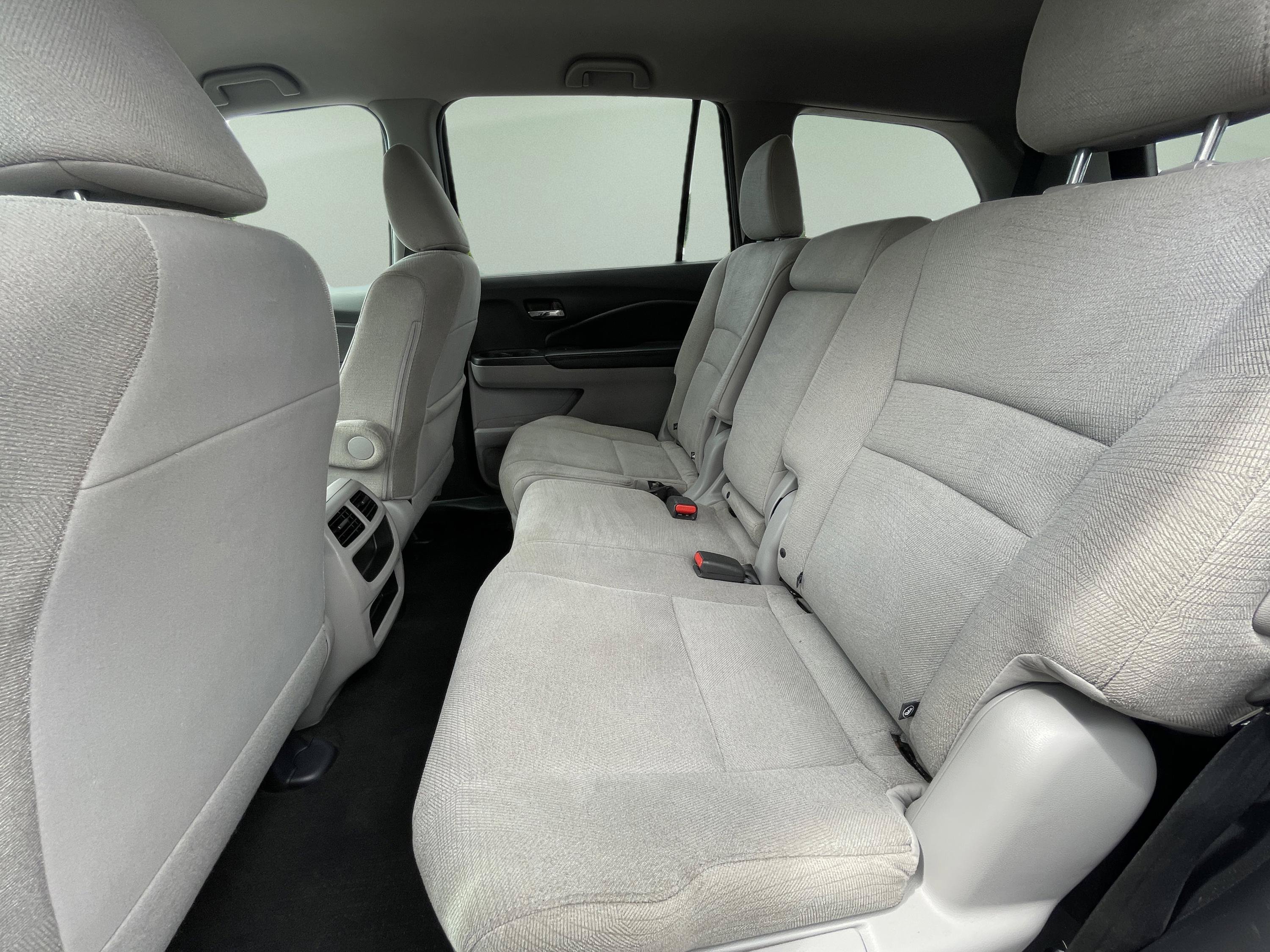 Used 2018 Honda Pilot LX image 22