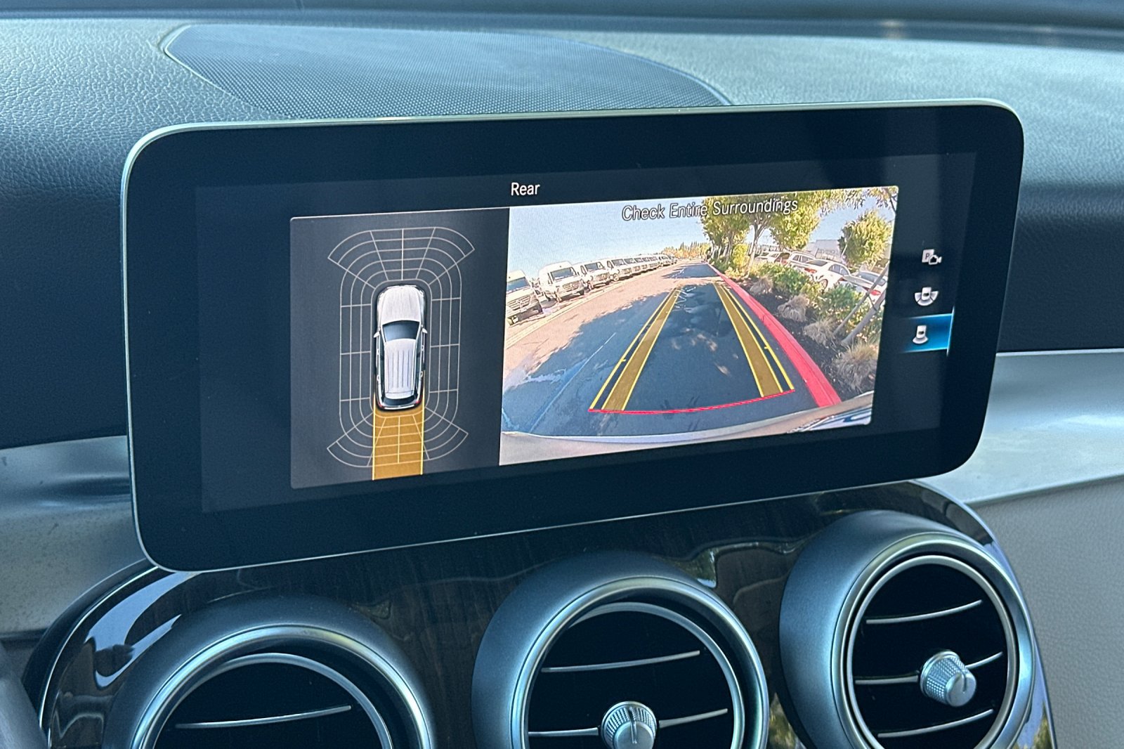 Certified 2021 Mercedes-Benz GLC 300 4MATIC image 19