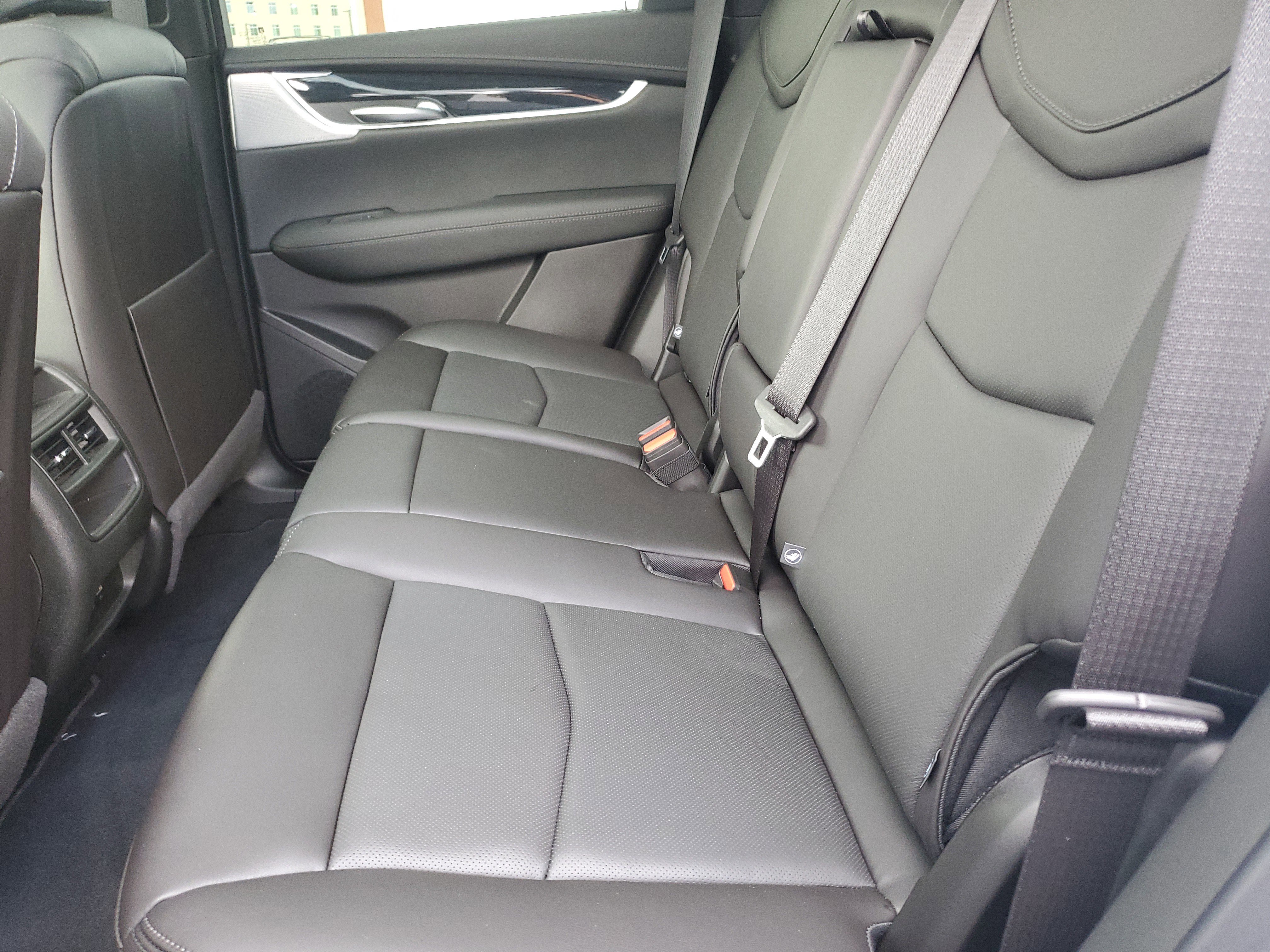 New 2025 Cadillac XT5 Premium Luxury image 9