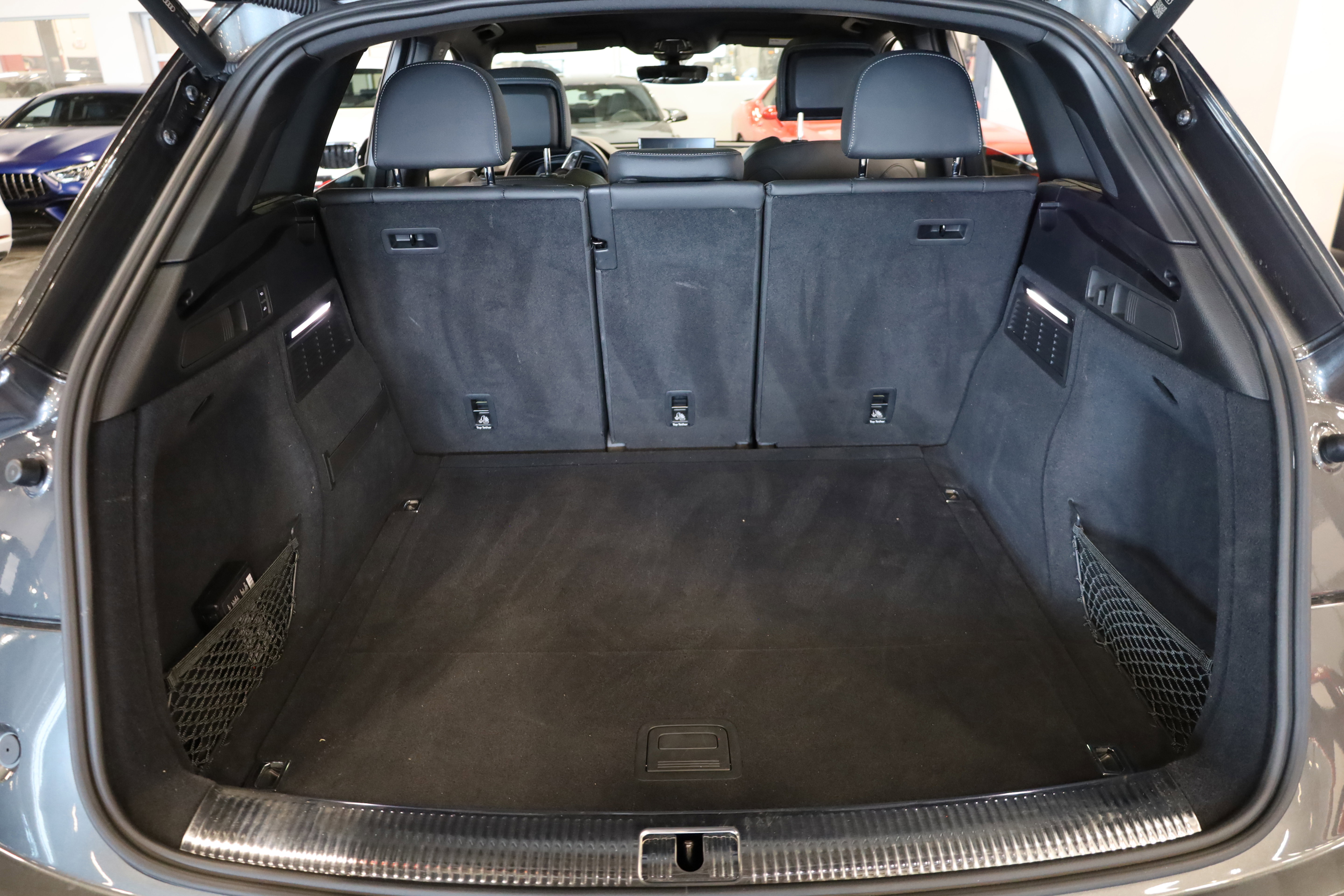 Used 2023 Audi SQ5 Prestige w/ Prestige Package image 7