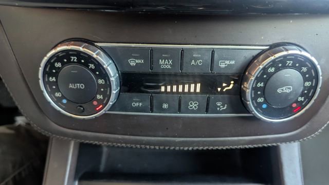 Used 2018 Mercedes-Benz GLE 350 4MATIC image 36