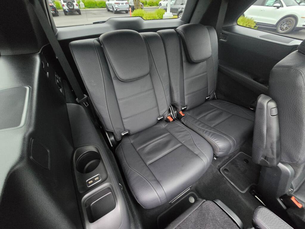 Used 2024 Mercedes-Benz GLS 450 4MATIC image 25