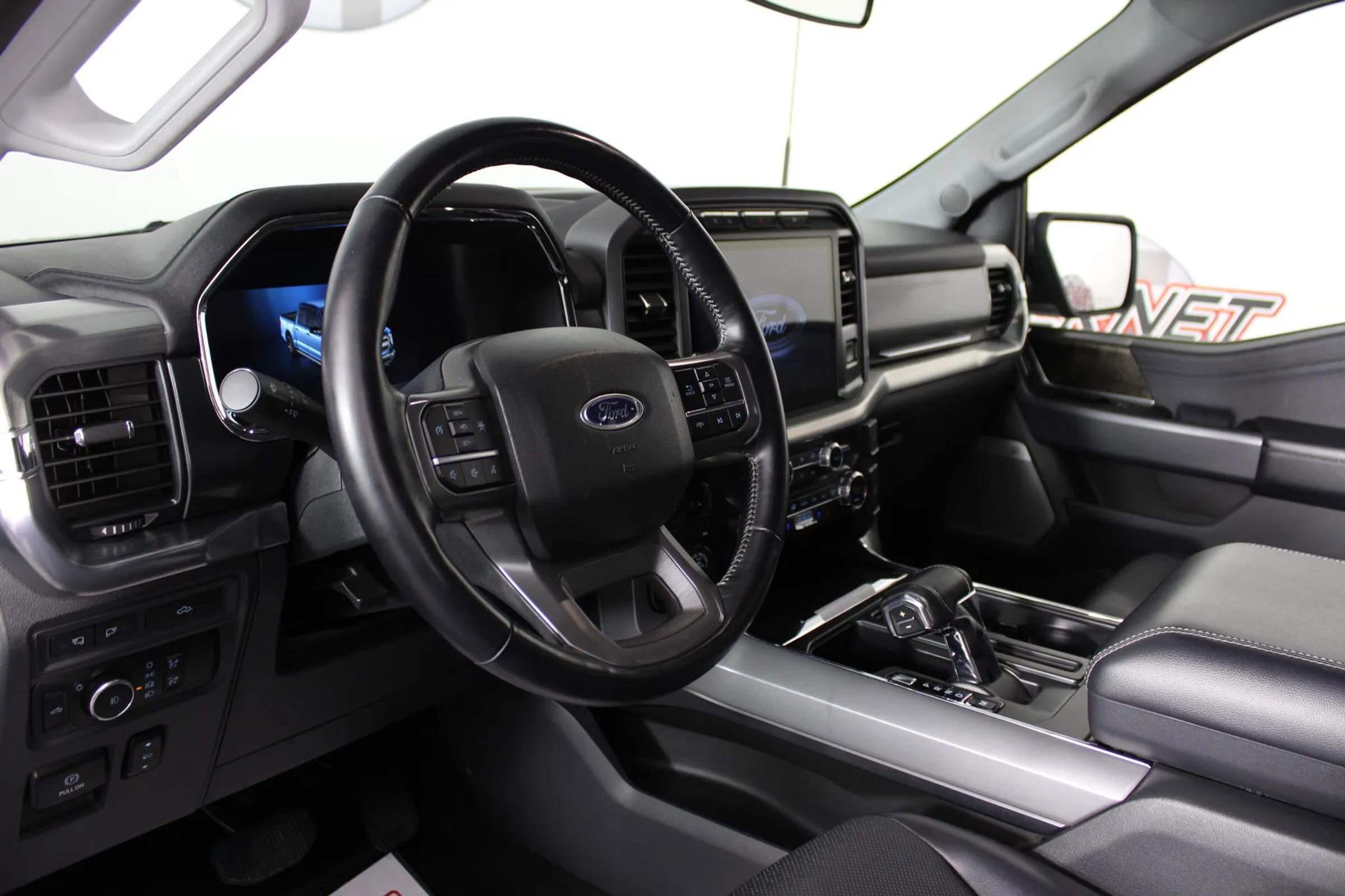 Used 2021 Ford F150 Lariat image 10