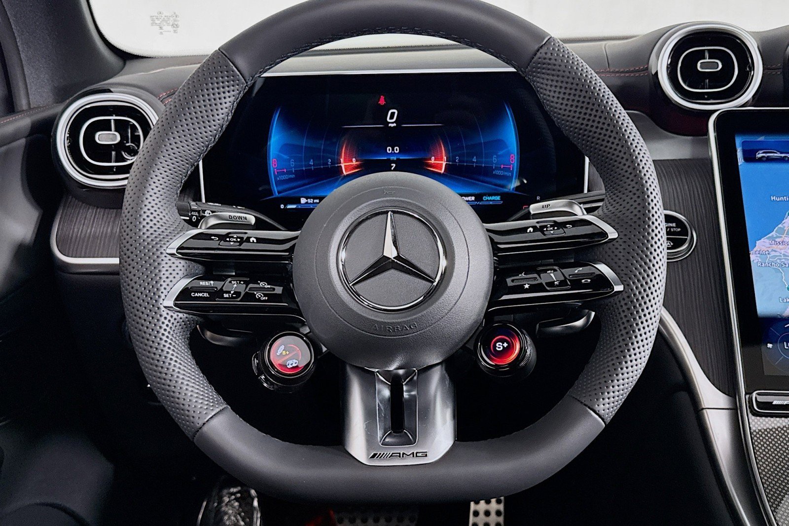 New 2026 Mercedes-Benz GLC 43 AMG 4MATIC image 17