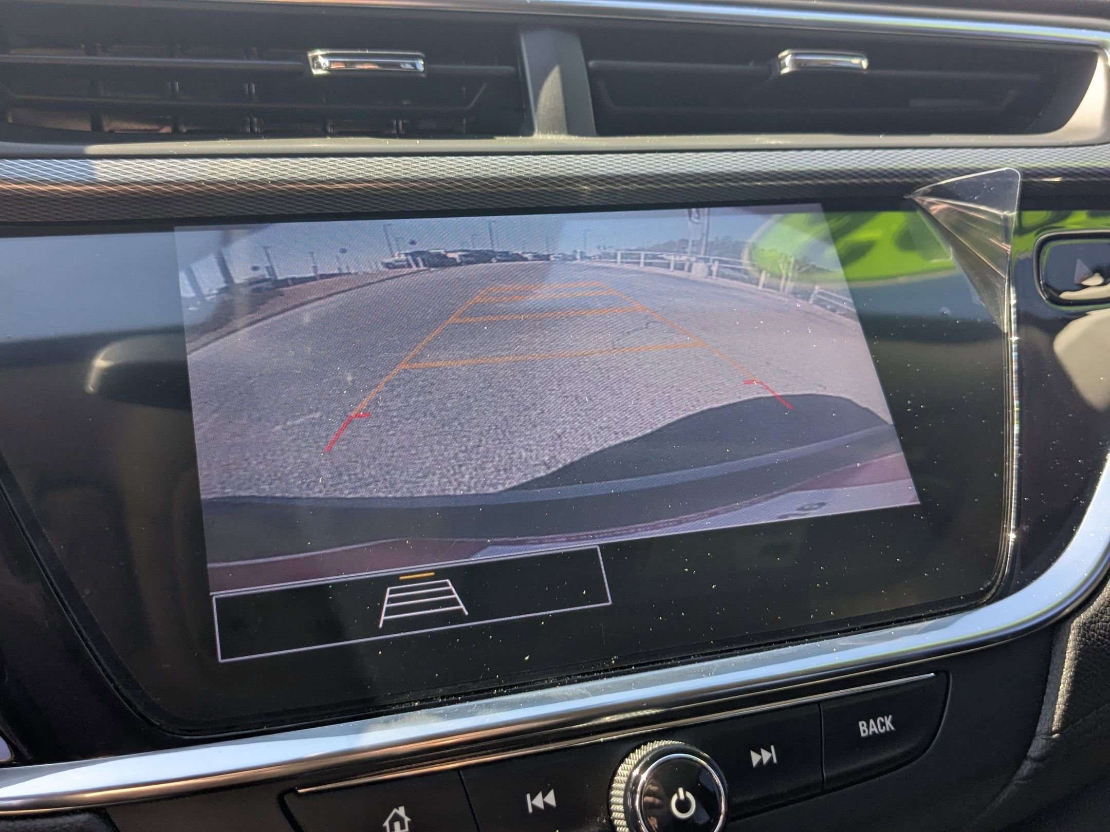 Used 2022 Buick Encore GX Select image 16