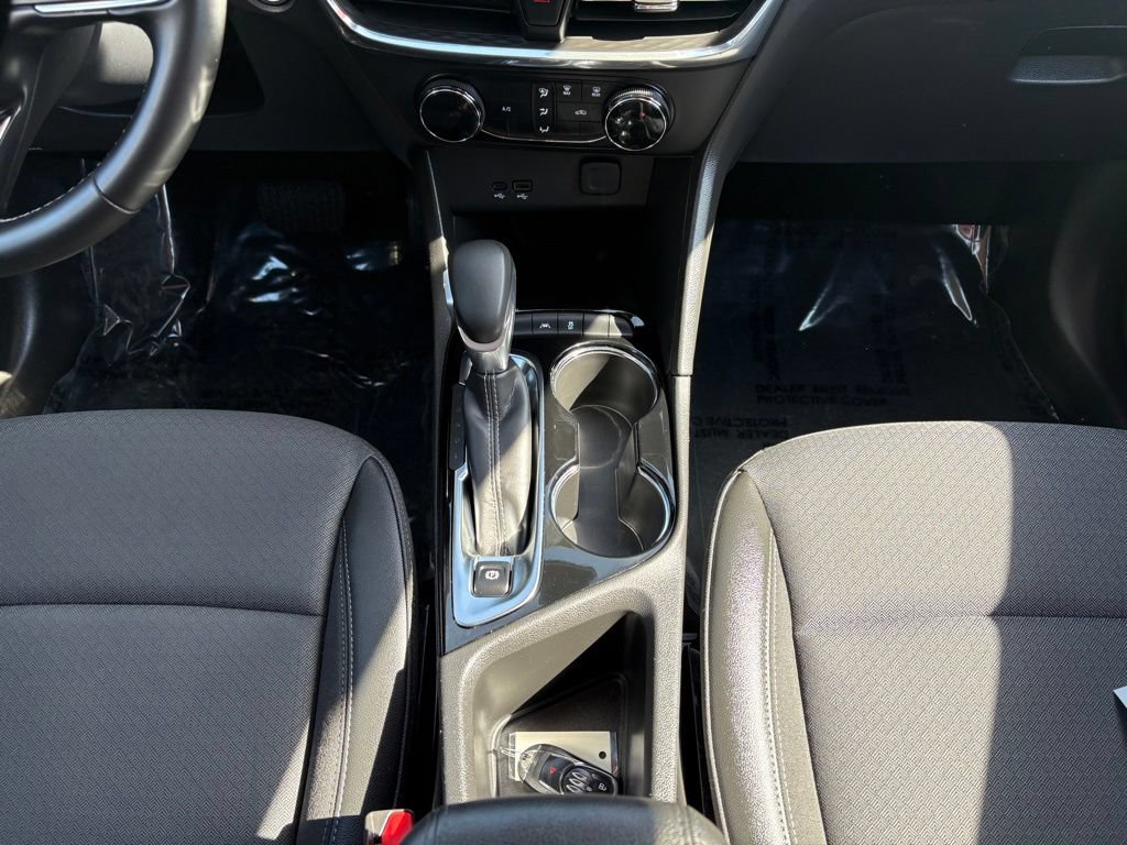 Used 2025 Buick Encore GX Preferred FWD image 27