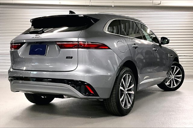 New 2026 Jaguar F-PACE R-Dynamic S AWD/4WD image 4