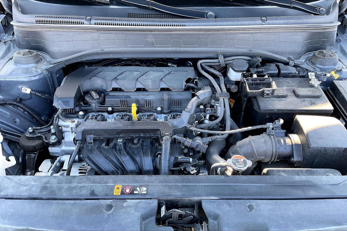 Used 2024 Hyundai Venue SE FWD image 10
