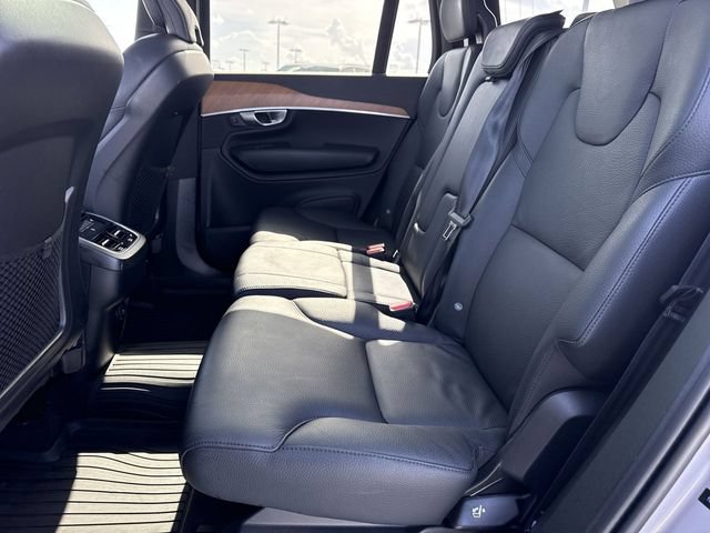 Used 2024 Volvo XC90 B5 Plus AWD/4WD image 23