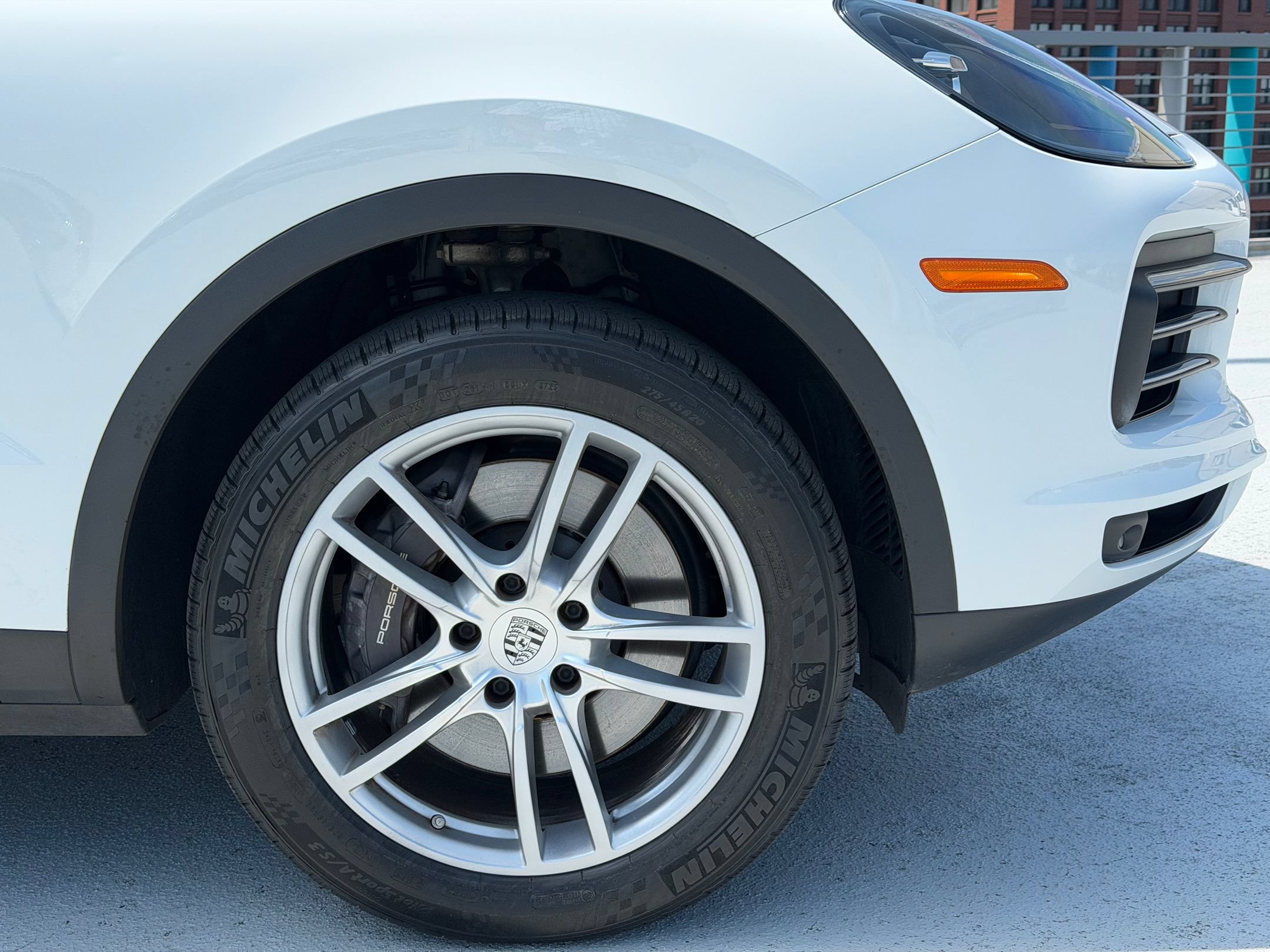 Certified 2023 Porsche Cayenne AWD/4WD image 12
