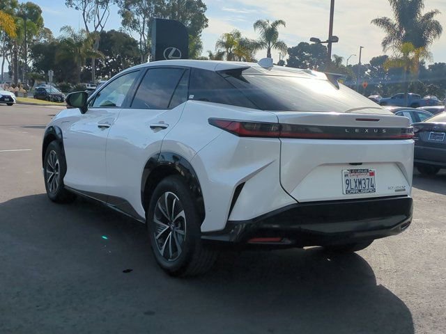 Used 2023 Lexus RZ 450e Premium w/ Technology Package image 8
