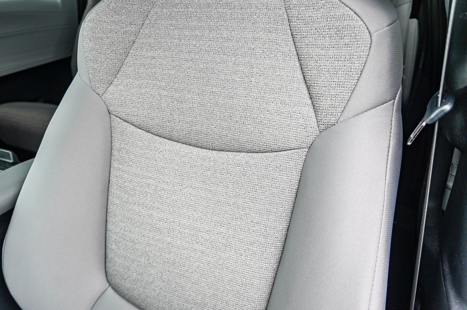 Used 2025 Toyota Sienna LE w/ LE Plus Package AWD/4WD image 25