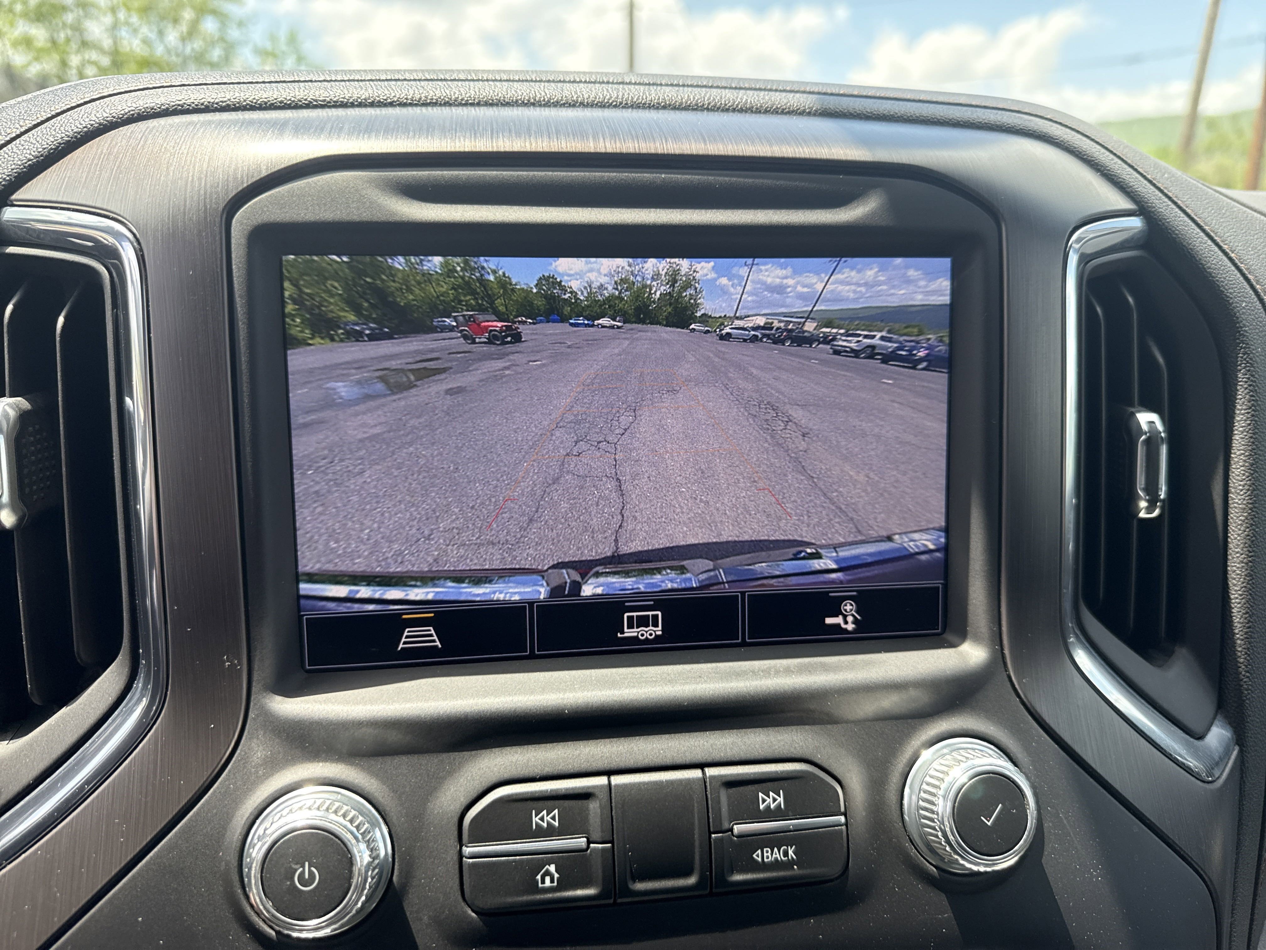 Used 2022 GMC Sierra 1500 AT4 w/ AT4 Preferred Package image 26