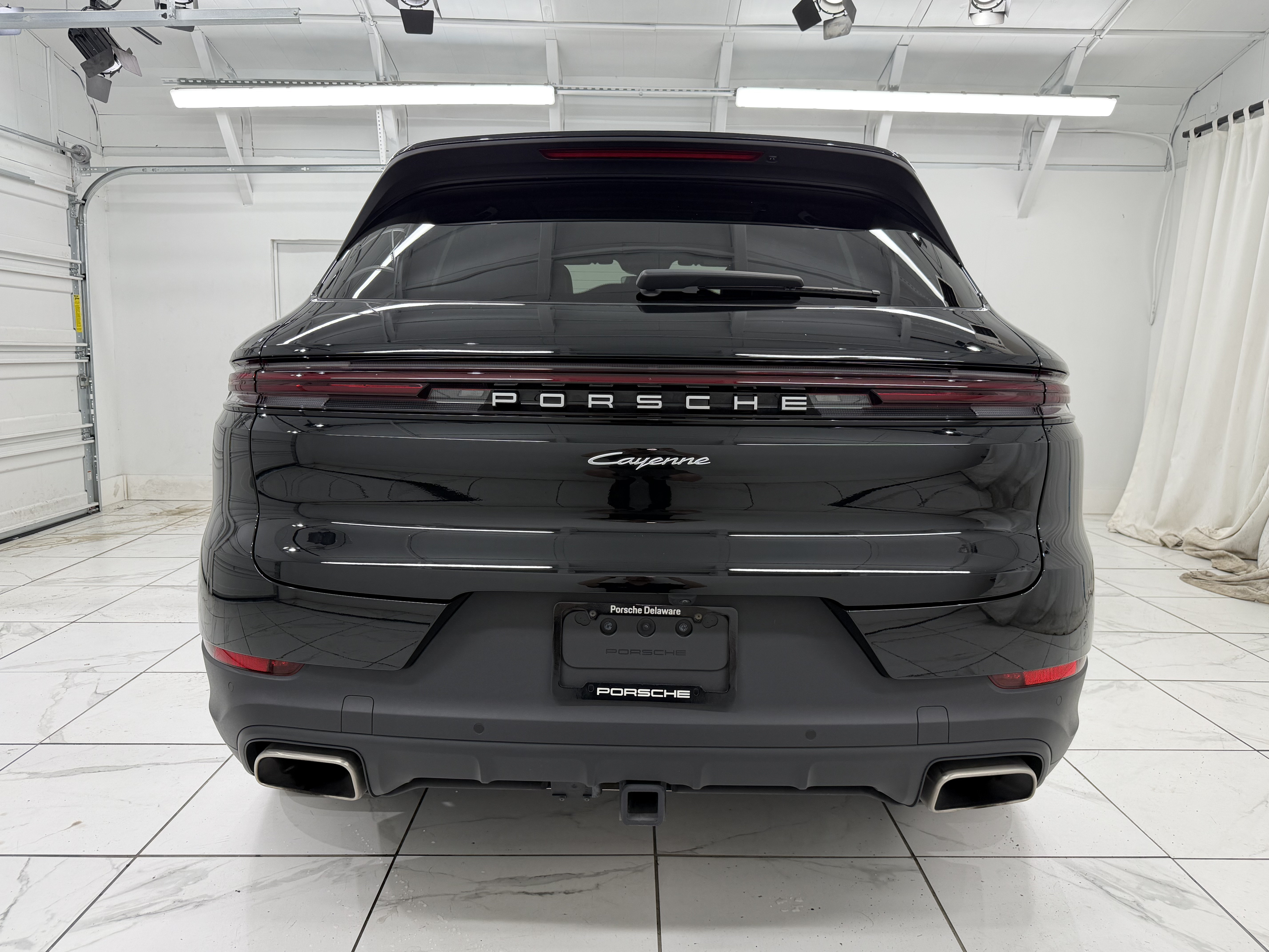 Certified 2026 Porsche Cayenne AWD/4WD image 13