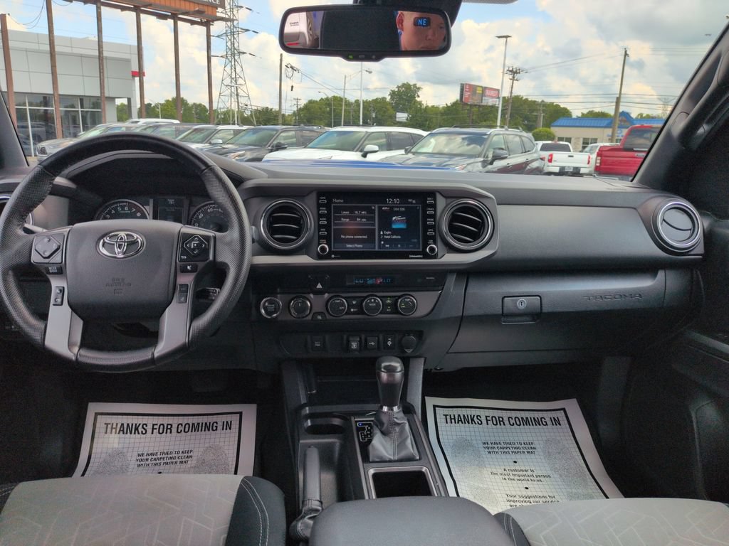 Used 2023 Toyota Tacoma TRD Sport AWD/4WD image 12