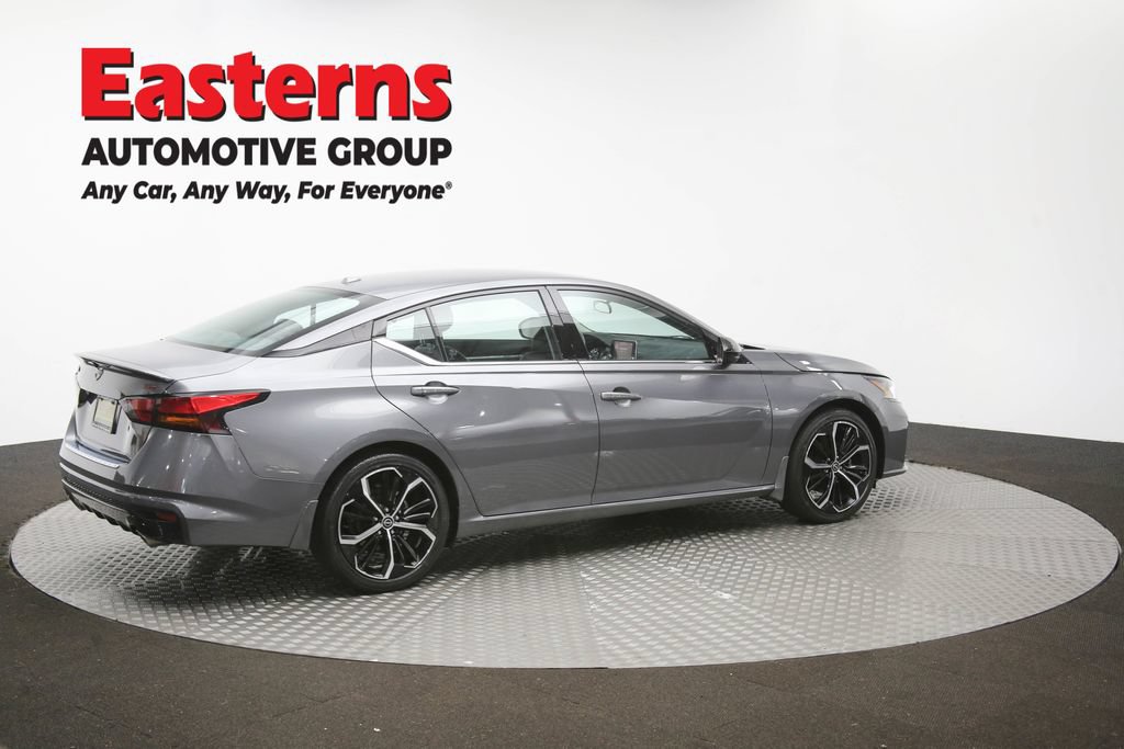 Used 2023 Nissan Altima 2.5 SR FWD image 41