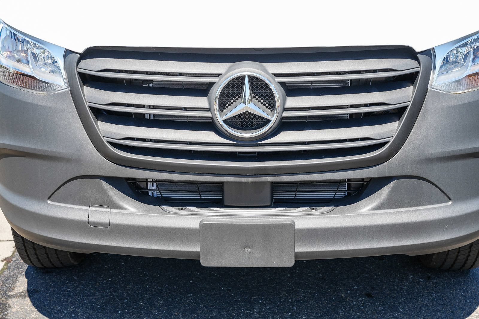 New 2025 Mercedes-Benz Sprinter 2500 image 7