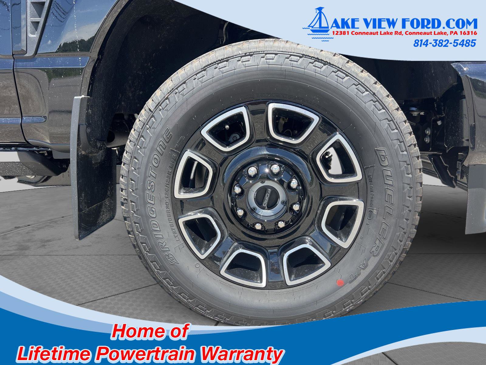 New 2025 Ford F350 Platinum w/ FX4 Off-Road Package image 2
