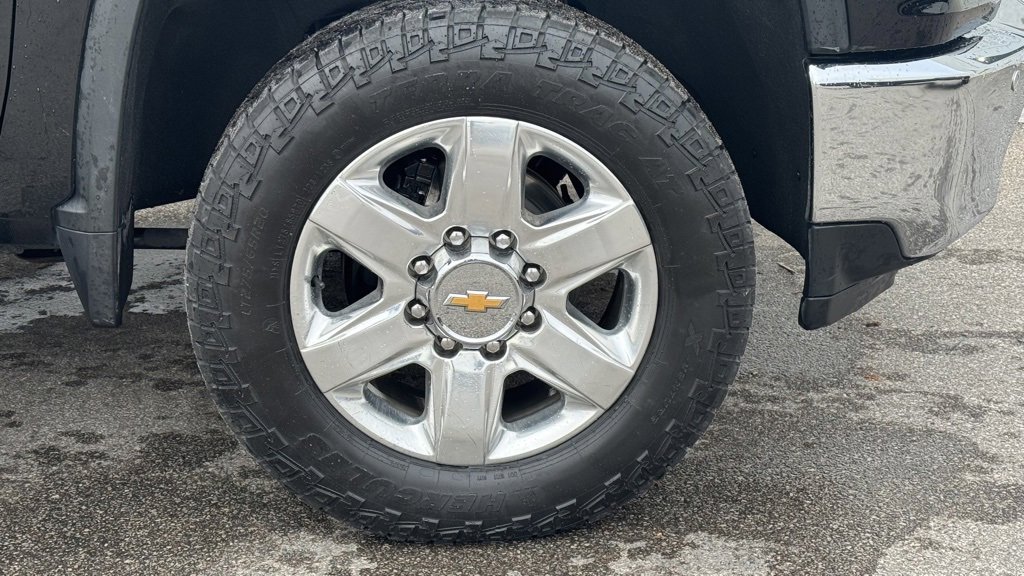 Used 2022 Chevrolet Silverado 2500 LTZ w/ LTZ Premium Package image 2