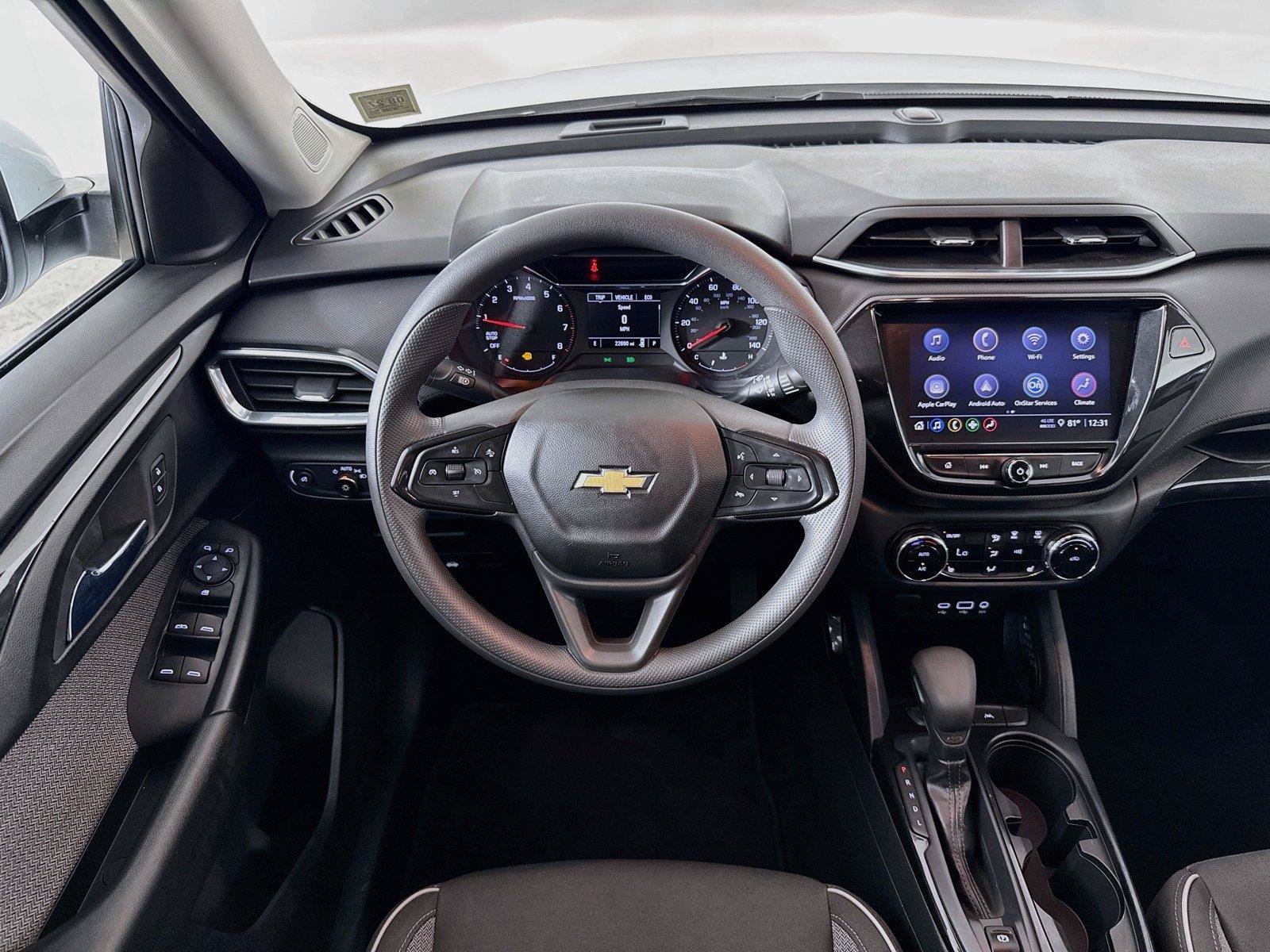Used 2022 Chevrolet TrailBlazer LT w/ Convenience Package FWD image 22