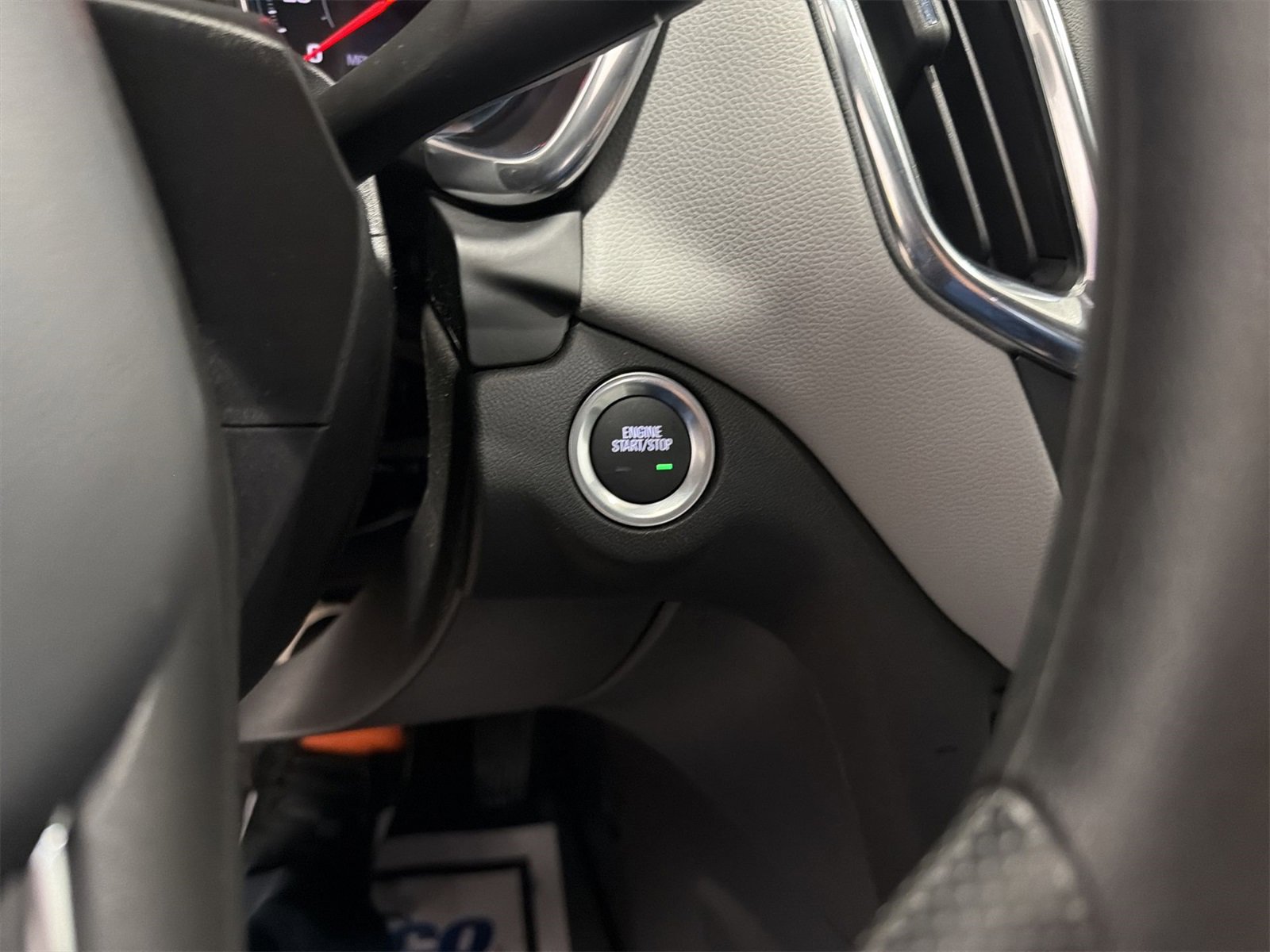 Used 2024 Chevrolet Equinox LS w/ LS Convenience Package image 16