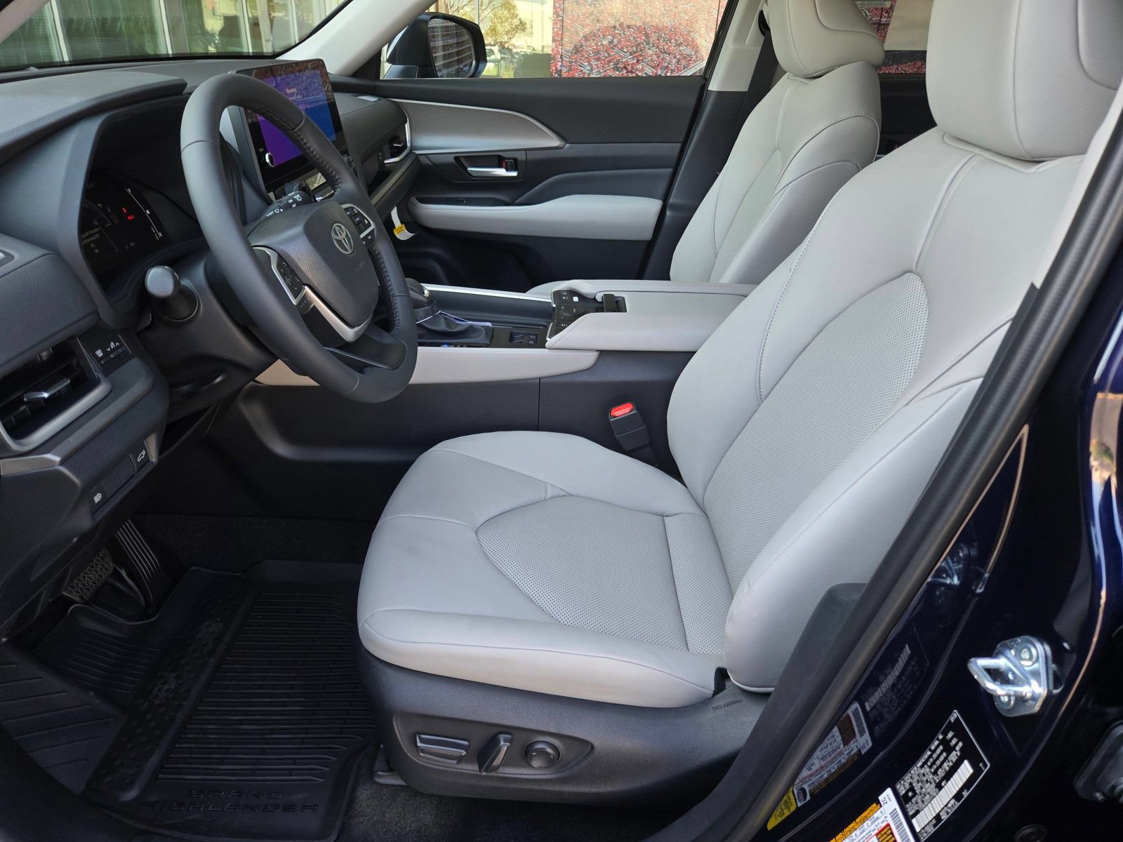 New 2026 Toyota Grand Highlander AWD Hybrid image 11