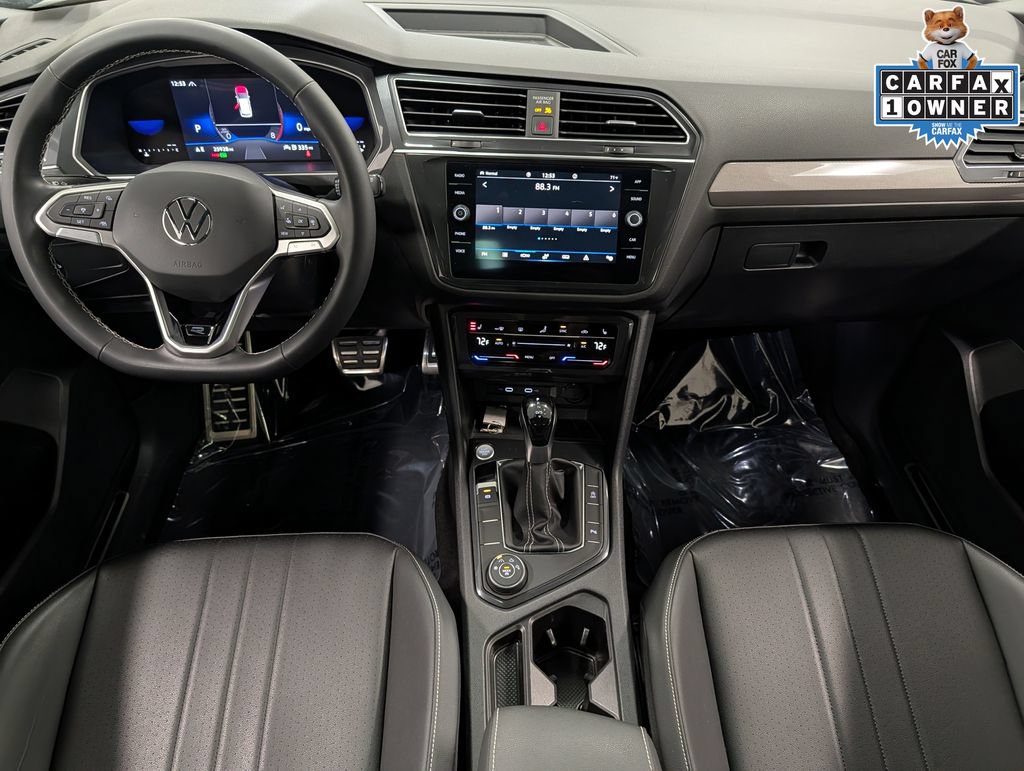 Used 2023 Volkswagen Tiguan SE R-Line AWD/4WD image 27