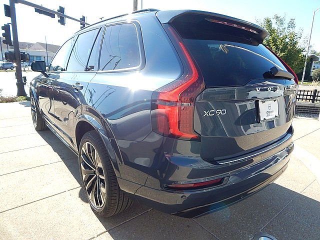 New 2026 Volvo XC90 B6 Ultra w/ Lounge Package image 9